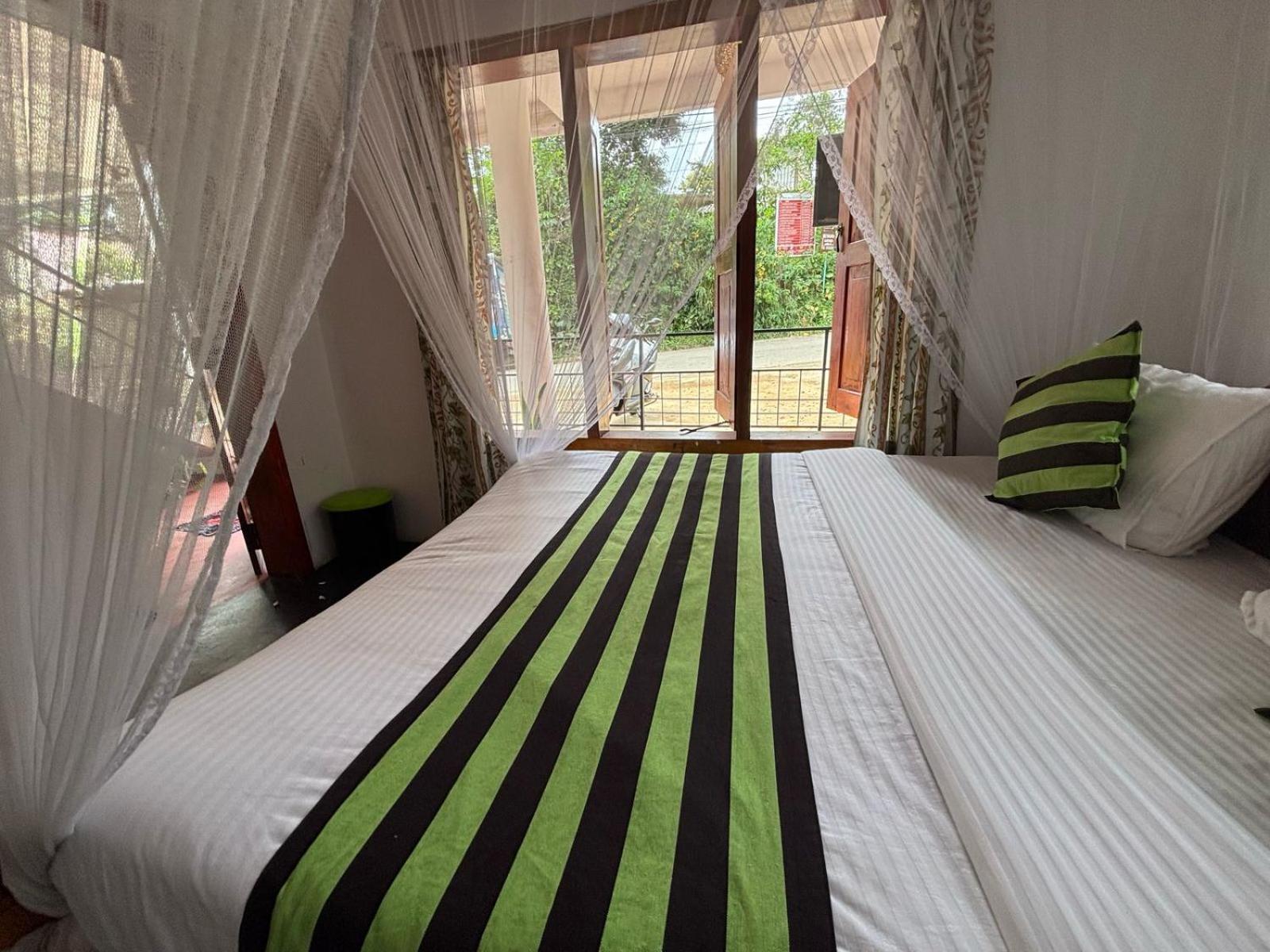 Ella New Green View Luaran gambar